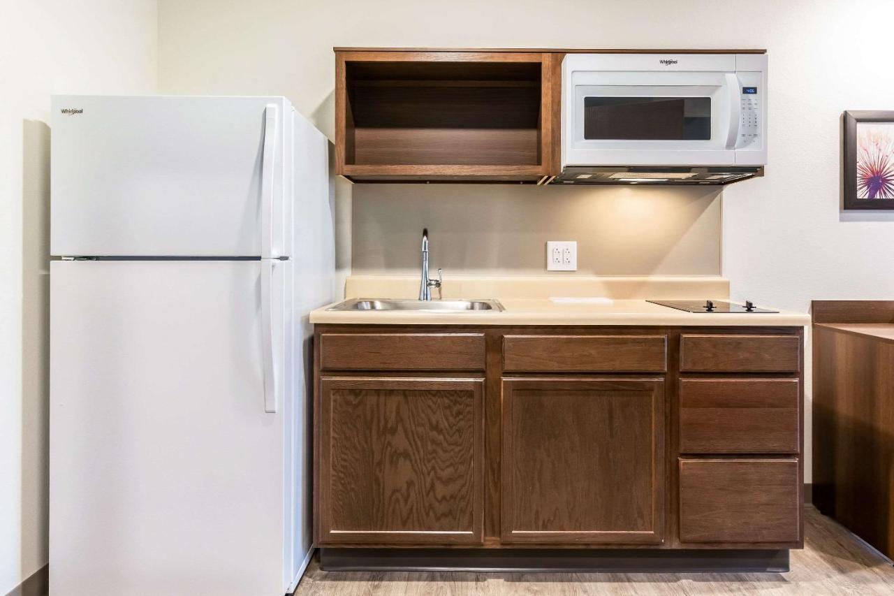 Woodspring Suites Indianapolis Castleton Exteriör bild